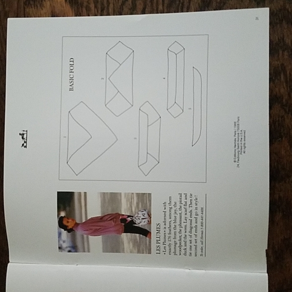 Hermes scarf booklet - Picture 4 of 8